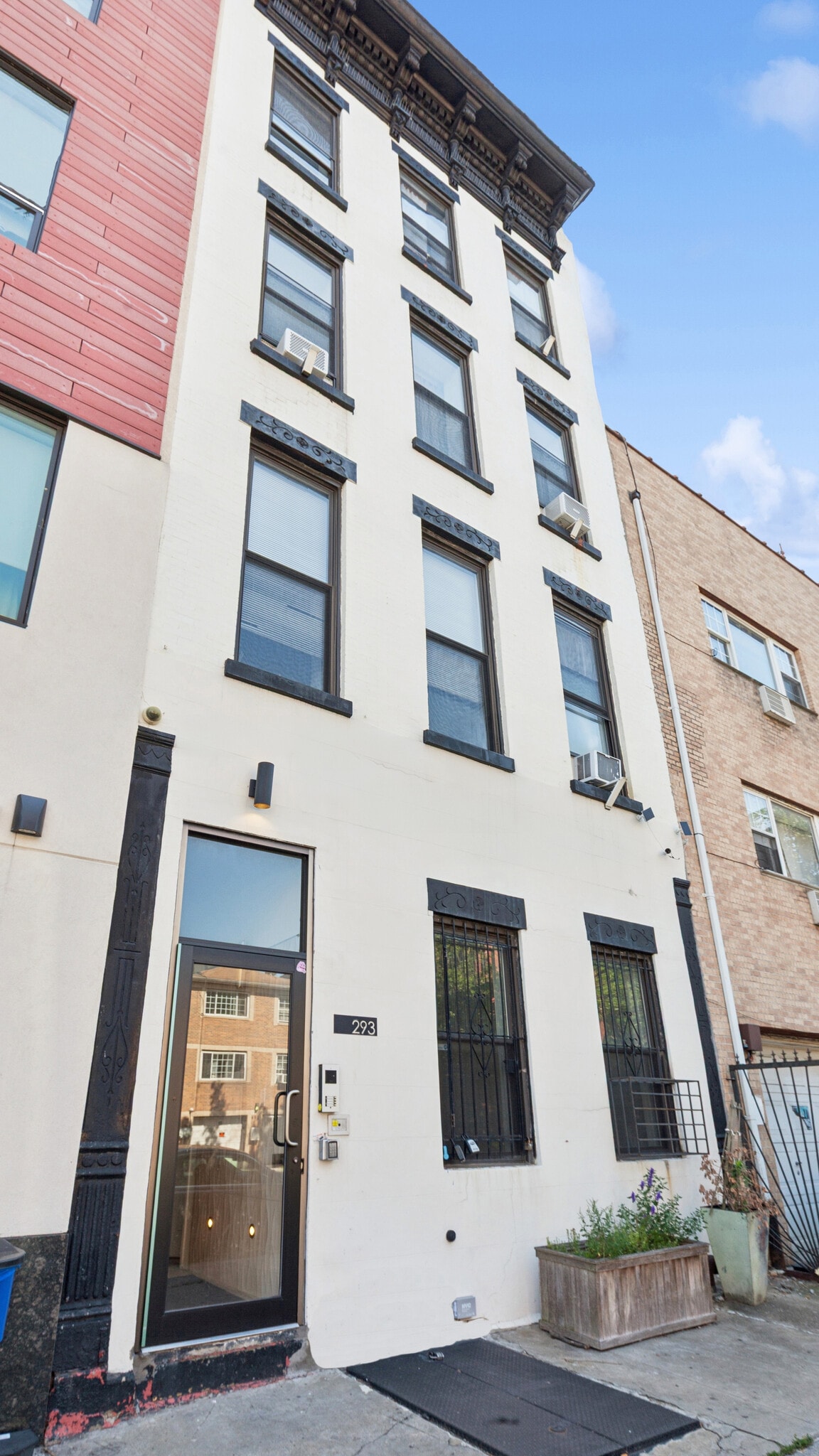 293 Tompkins Ave, Brooklyn, NY for sale Building Photo- Image 1 of 10
