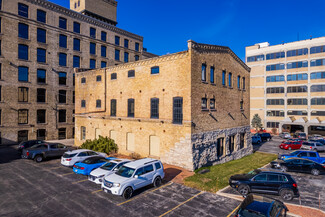 More details for 620 W Virginia St, Milwaukee, WI - Office/Retail for Lease