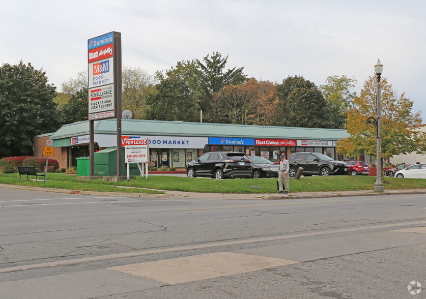 36 Main St E, Grimsby, ON for sale - Building Photo - Image 2 of 3