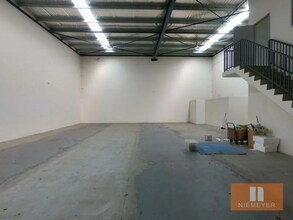 45 Powers Rd, Seven Hills for lease Interior Photo- Image 2 of 4