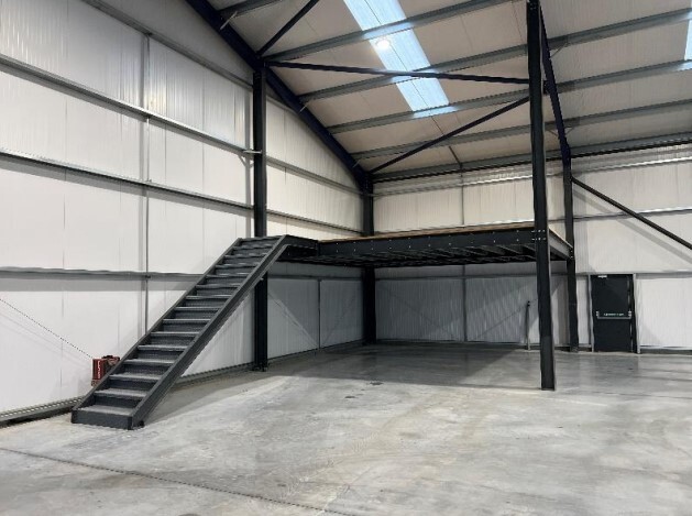 Airfield Industrial Estate, Winkleigh for lease - Interior Photo - Image 3 of 4