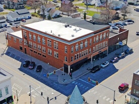 301 W Van Buren St, Columbia City IN - NNN Property