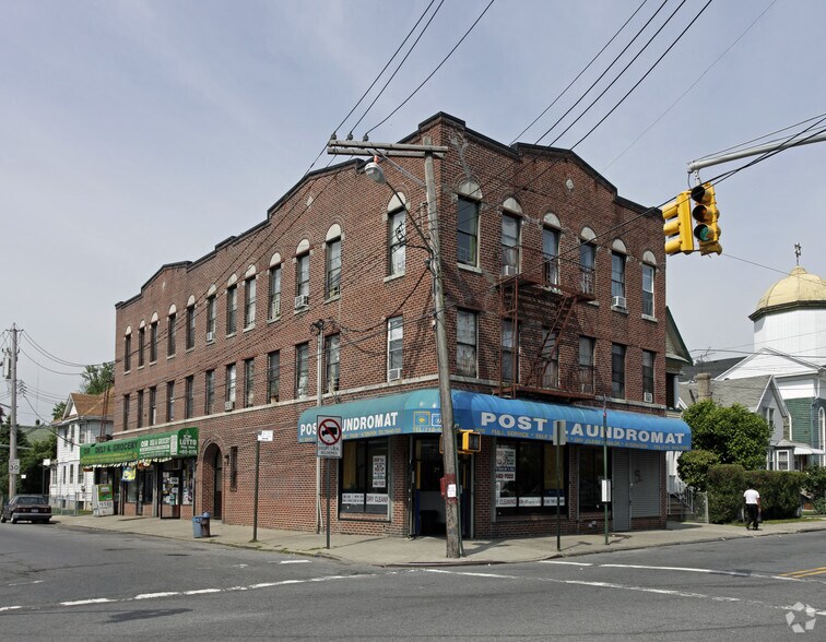 2-6 Decker Ave, Staten Island, NY for sale - Primary Photo - Image 1 of 1