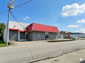 439 McNally Dr, Nashville, TN for lease Building Photo- Image 1 of 14