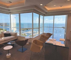 2601 Bayshore - Office Space