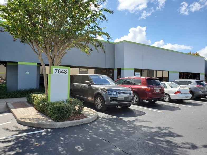 7648 Southland Blvd, Orlando, FL for lease - Building Photo - Image 3 of 8