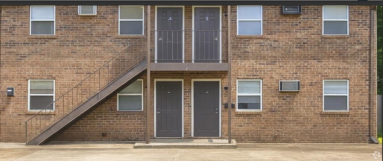 1314 Reservoir Ave, Norfolk, VA for sale Primary Photo- Image 1 of 2