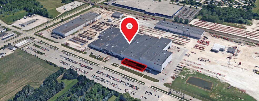 2401 S 30th St, Manitowoc, WI for sale - Building Photo - Image 1 of 1