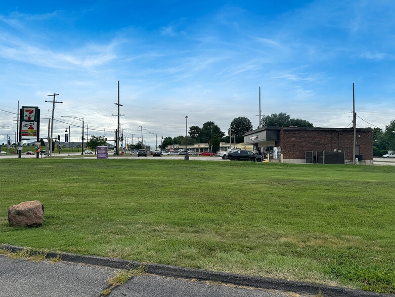 6678 Mexico Rd, Saint Peters, MO for sale - Building Photo - Image 3 of 3