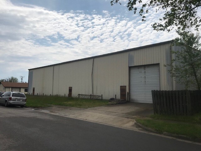 320E 3rd St, Seymour, IN for sale Primary Photo- Image 1 of 1