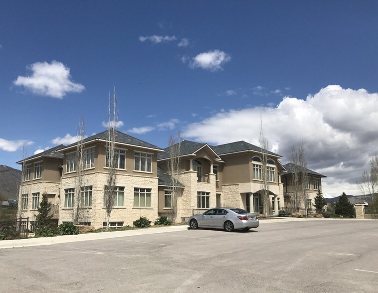 445 N State St, Fountain Green, UT 84632