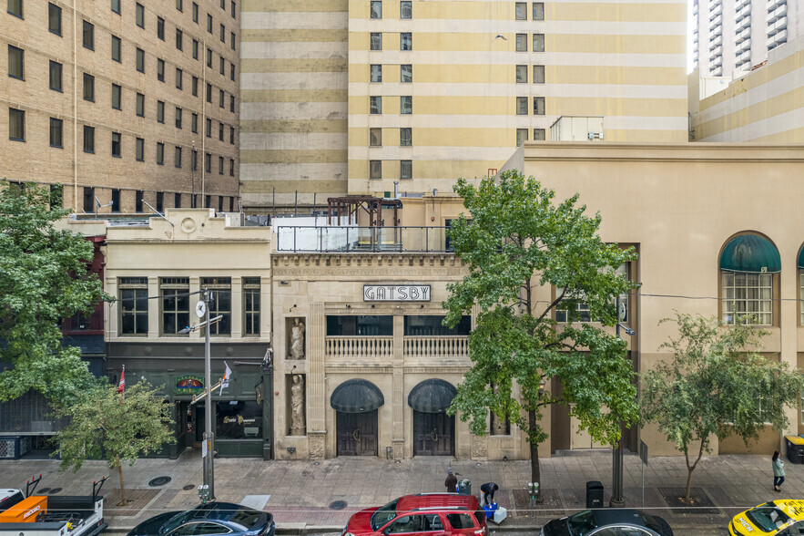 1400 Main St, Dallas, TX for lease - Building Photo - Image 3 of 6