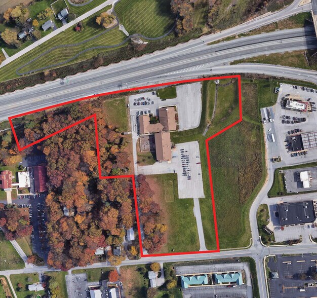 2550 Pine Grove Rd, York, PA for sale - Primary Photo - Image 1 of 1