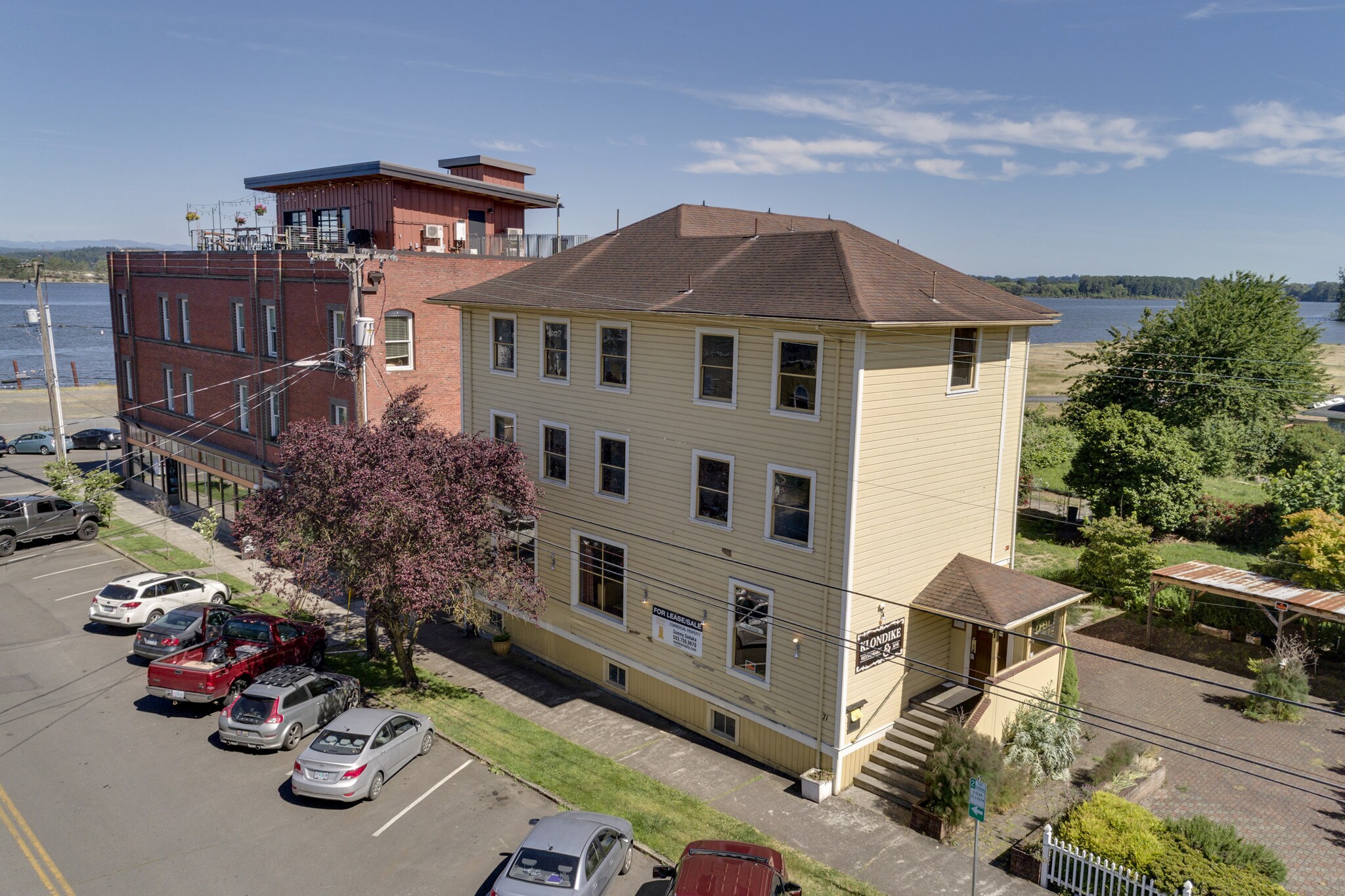 71 Cowlitz St, Saint Helens, OR for sale Primary Photo- Image 1 of 1