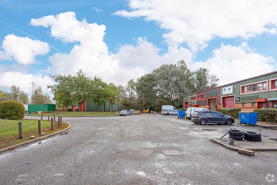 Clearwater Rd, Newport for lease - Building Photo - Image 3 of 4