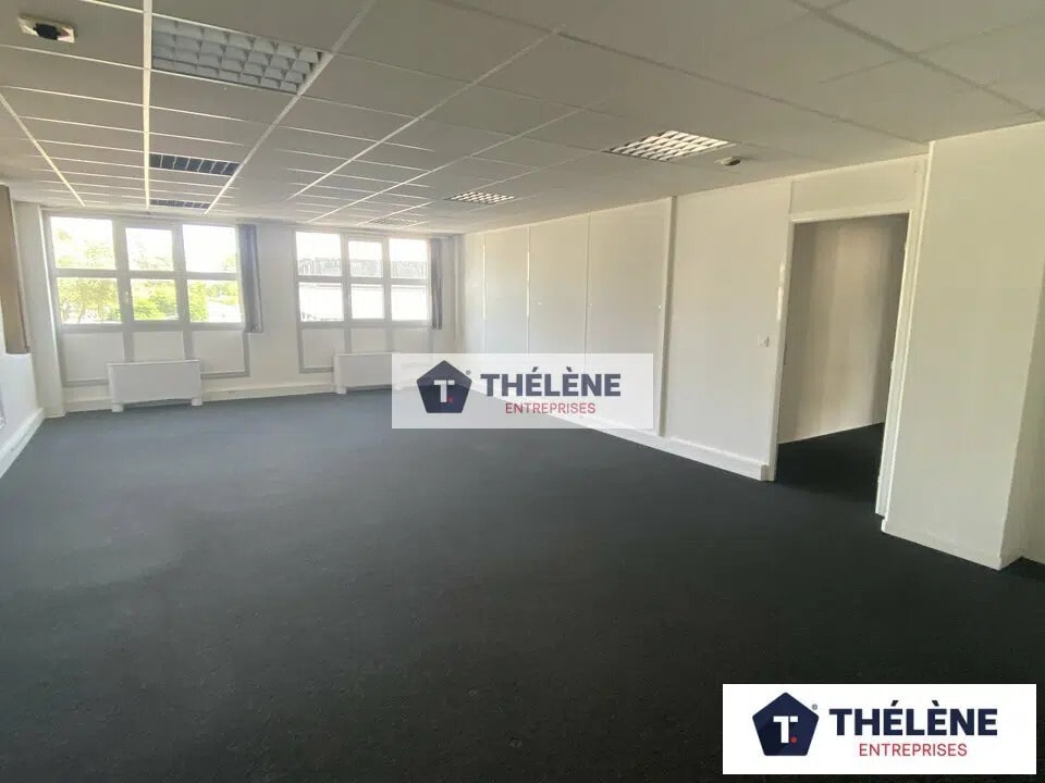 Office in Montpellier for lease Interior Photo- Image 1 of 5