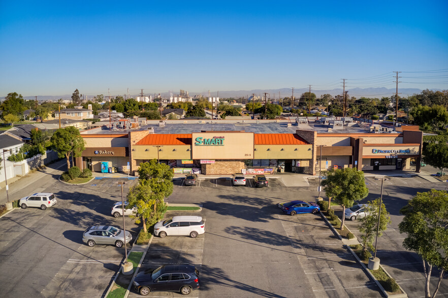 2515 Torrance Blvd, Torrance, CA for lease - Building Photo - Image 2 of 21