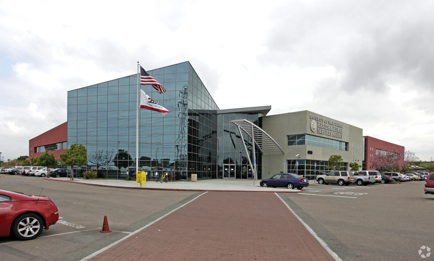 690 Oxford St, Chula Vista, CA 91911