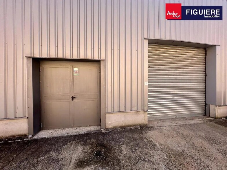 705 Avenue De L'Europe, Saint-Cannat for sale - Building Photo - Image 2 of 5