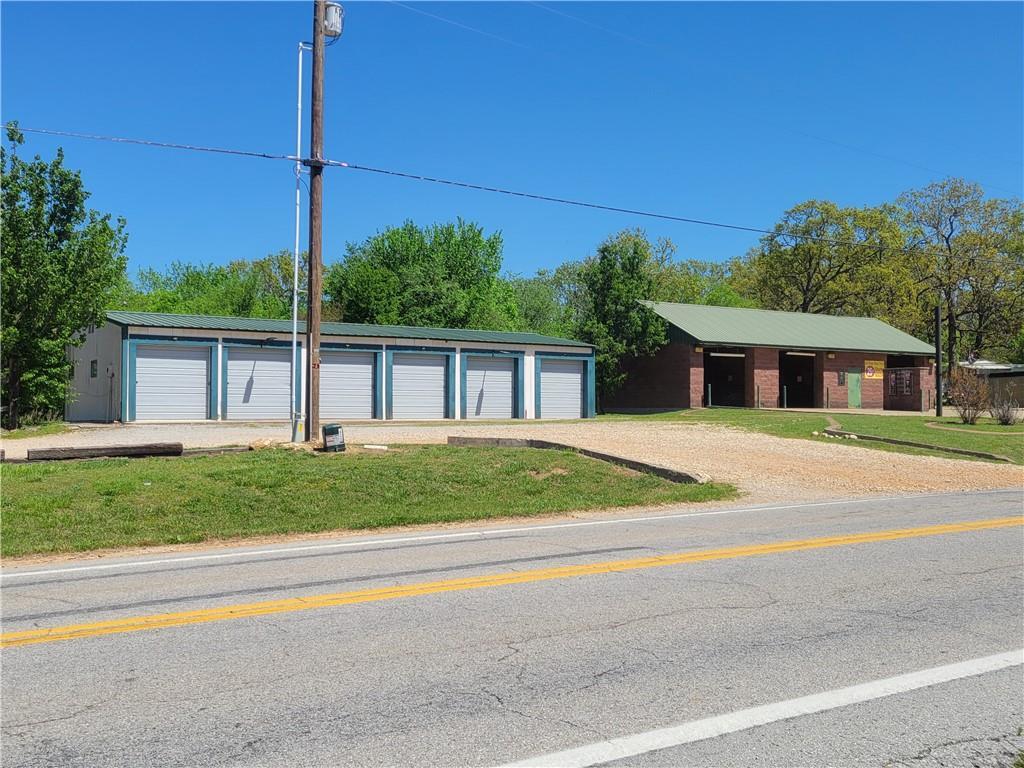 Car Wash & Self Storage Facility portfolio of 2 properties for sale on LoopNet.com Primary Photo- Image 1 of 2