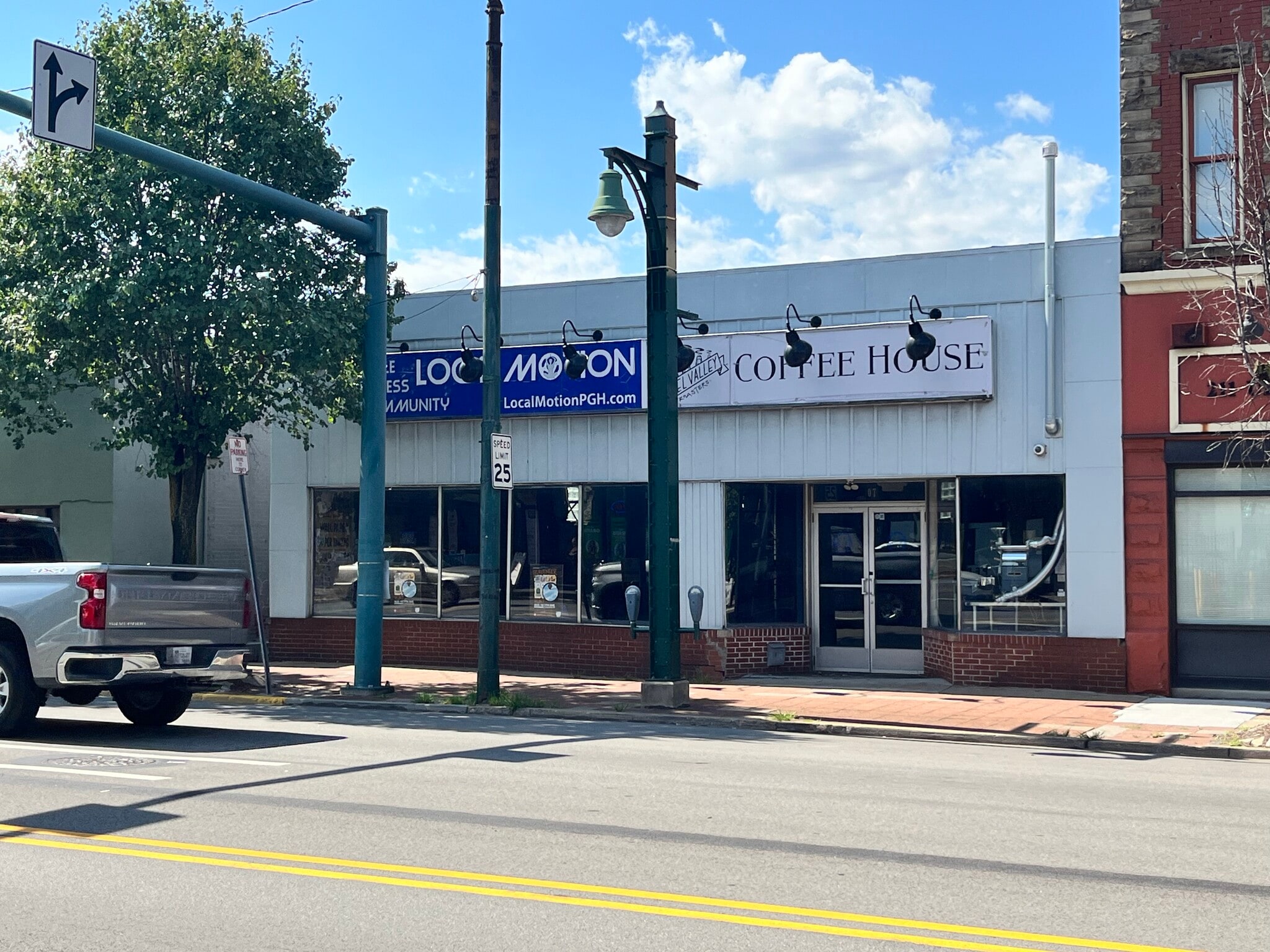 207 E 8th Ave, Homestead, PA for sale Building Photo- Image 1 of 1