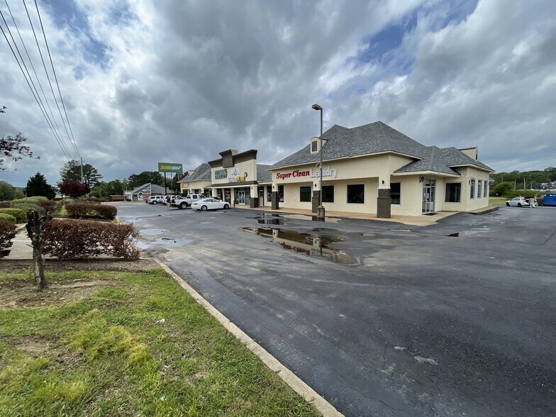 5225 W Highway 18, Jackson, MS for sale - Building Photo - Image 1 of 1