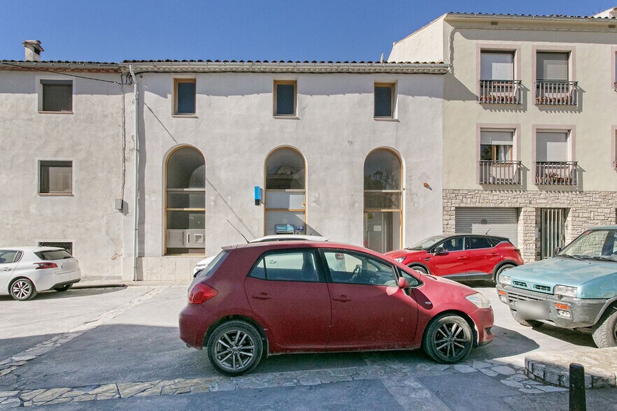 Retail in La Torre de Claramunt, Barcelona for sale - Building Photo - Image 1 of 17