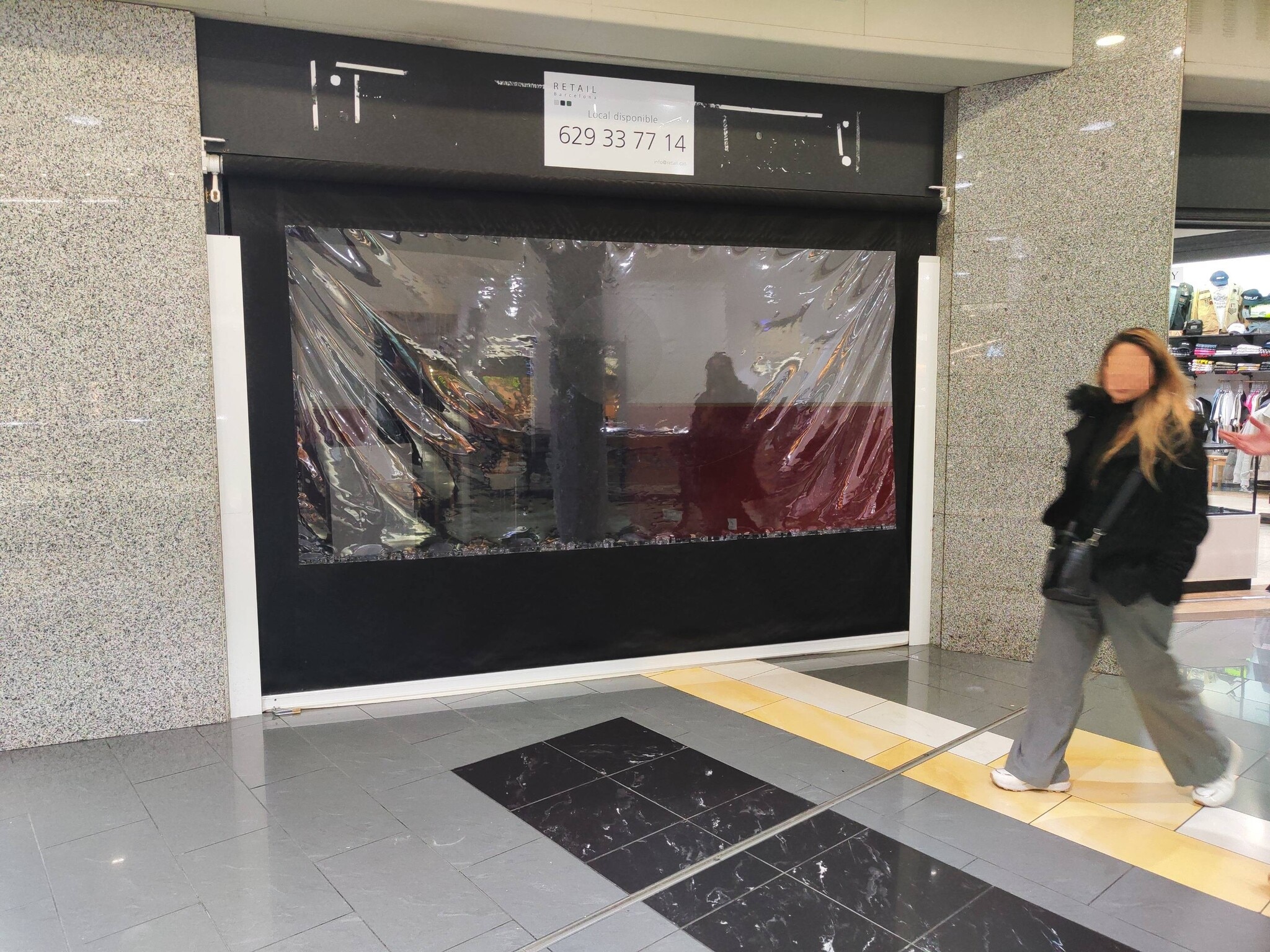 Retail in Barberà del Vallès, Barcelona for lease Interior Photo- Image 1 of 5