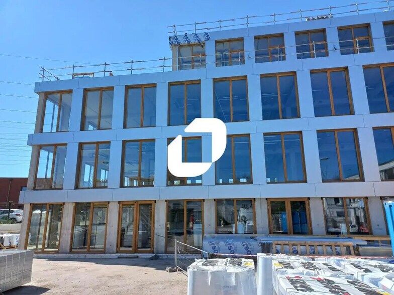 Office in Wasquehal for sale - Building Photo - Image 2 of 6