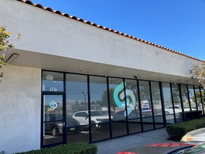 2075 Newport Blvd, Costa Mesa, CA for lease Building Photo- Image 1 of 3