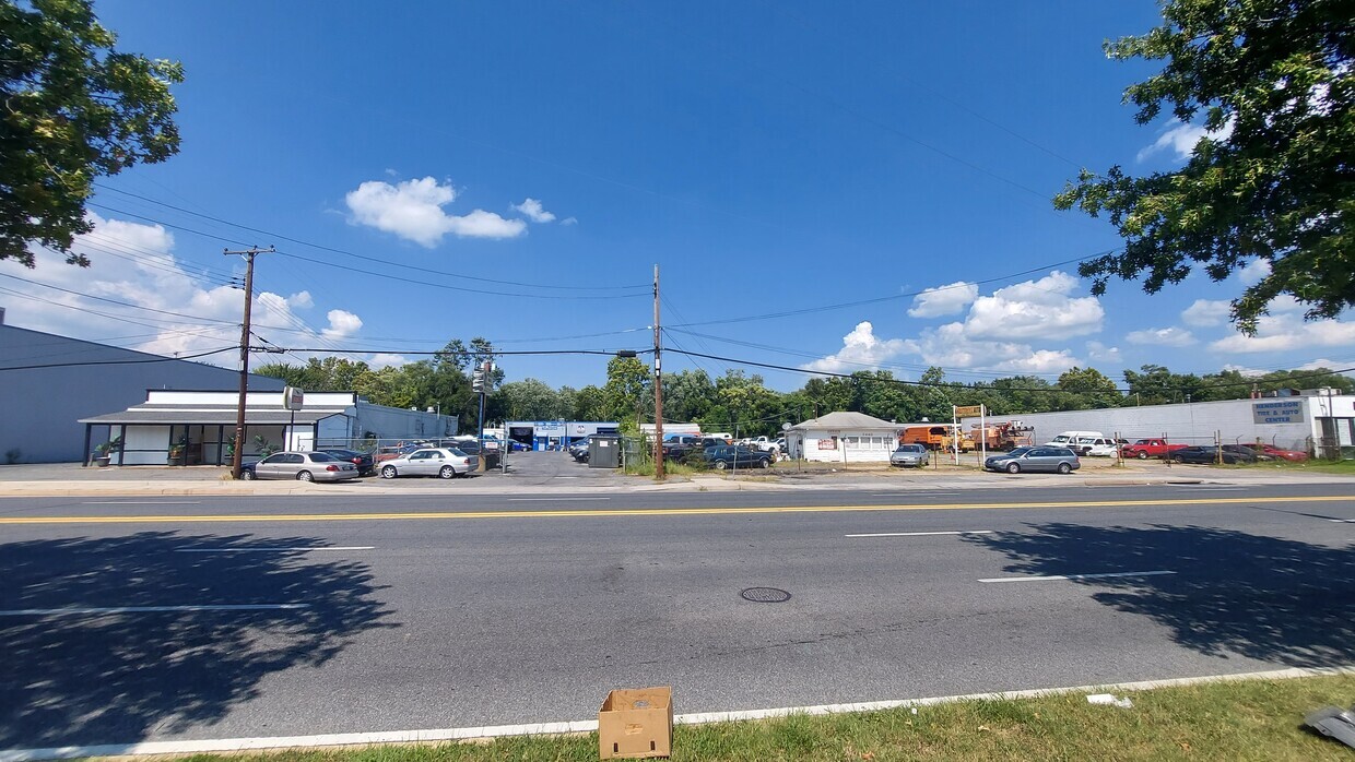 2440 Chillum Rd, Hyattsville, MD for sale Primary Photo- Image 1 of 8