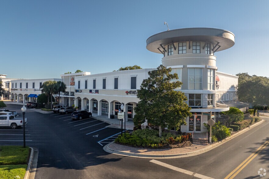 1002-1120 Townpark Ave, Lake Mary, FL for sale - Primary Photo - Image 1 of 1