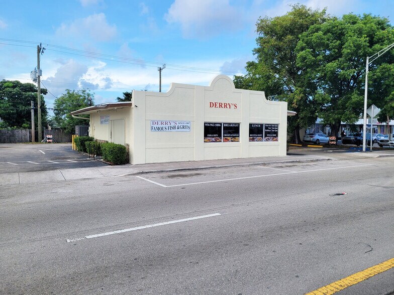 6569 Pembroke Rd, Miramar, FL 33023