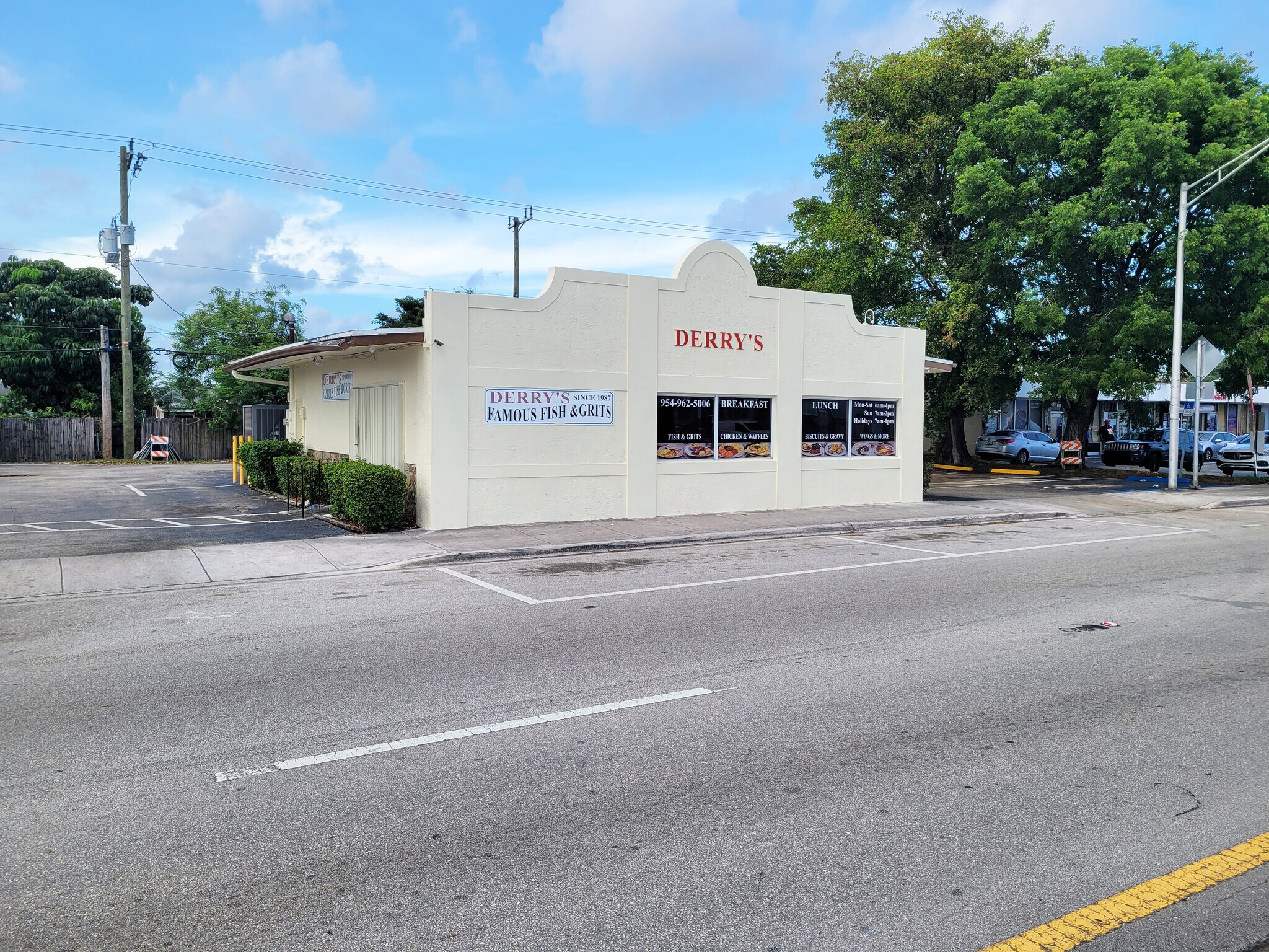 6569 Pembroke Rd, Miramar, FL for sale Building Photo- Image 1 of 1