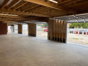 14435 Main St, Houston, TX for lease Interior Photo- Image 2 of 5