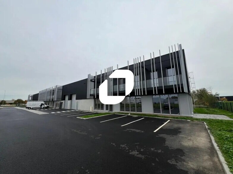 Flex in Avelin for sale - Building Photo - Image 3 of 3