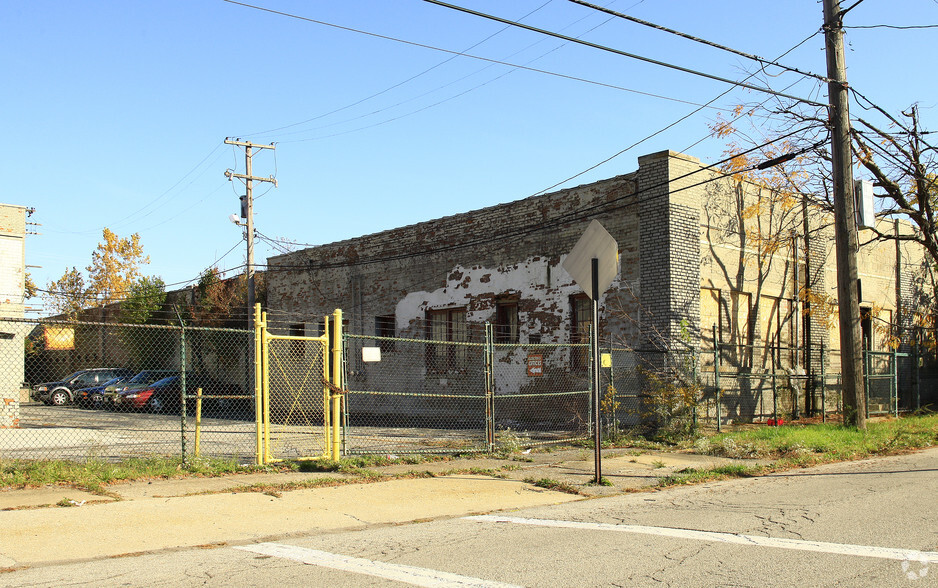 12911 Taft Ave, Cleveland, OH for lease - Building Photo - Image 1 of 2