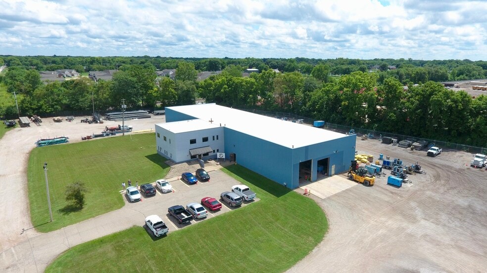 1110 W Thompson Rd, Indianapolis, IN for lease - Building Photo - Image 2 of 6