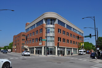 840 W Irving Park Rd, Chicago, IL for lease Building Photo- Image 1 of 3