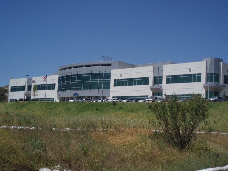 25155 Rye Canyon Loop, Valencia, CA for lease - Building Photo - Image 3 of 5