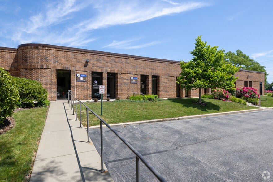 1160 Park Ave W, Highland Park, IL for lease - Building Photo - Image 3 of 19