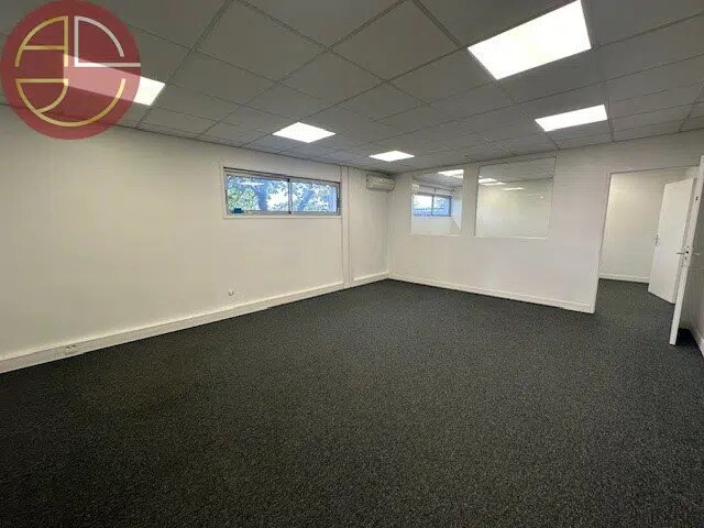 Office in Balma for lease - Interior Photo - Image 2 of 4