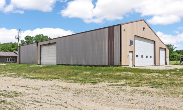 12536 Buffalo Rd, Anamosa, IA for sale Building Photo- Image 1 of 1