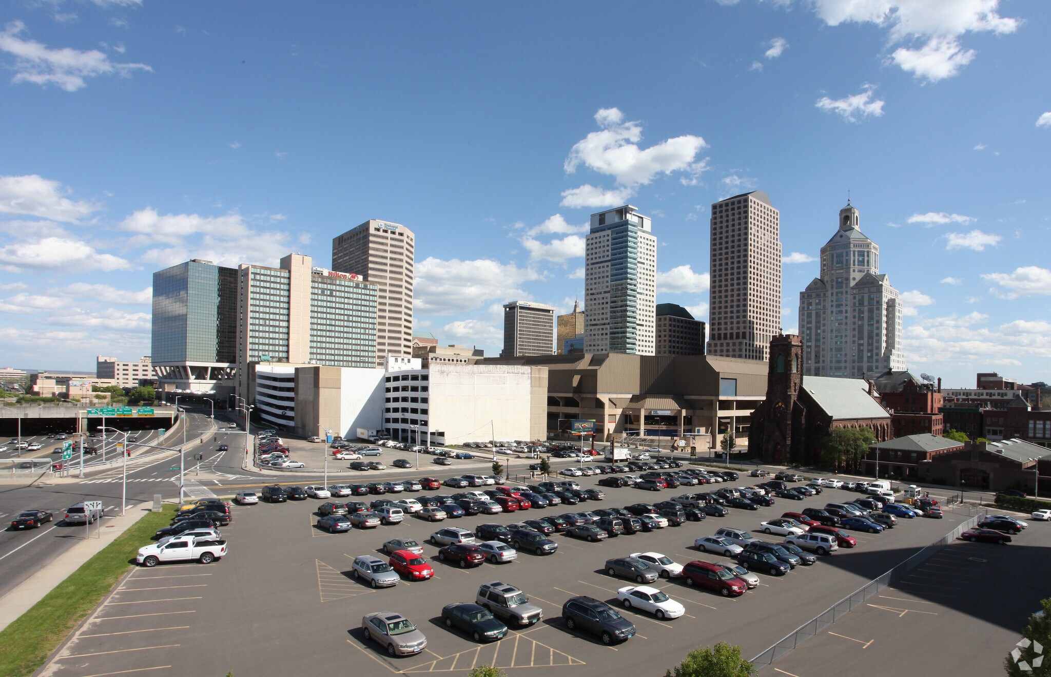 20 Church St, Hartford, CT 06103 Stilts Building