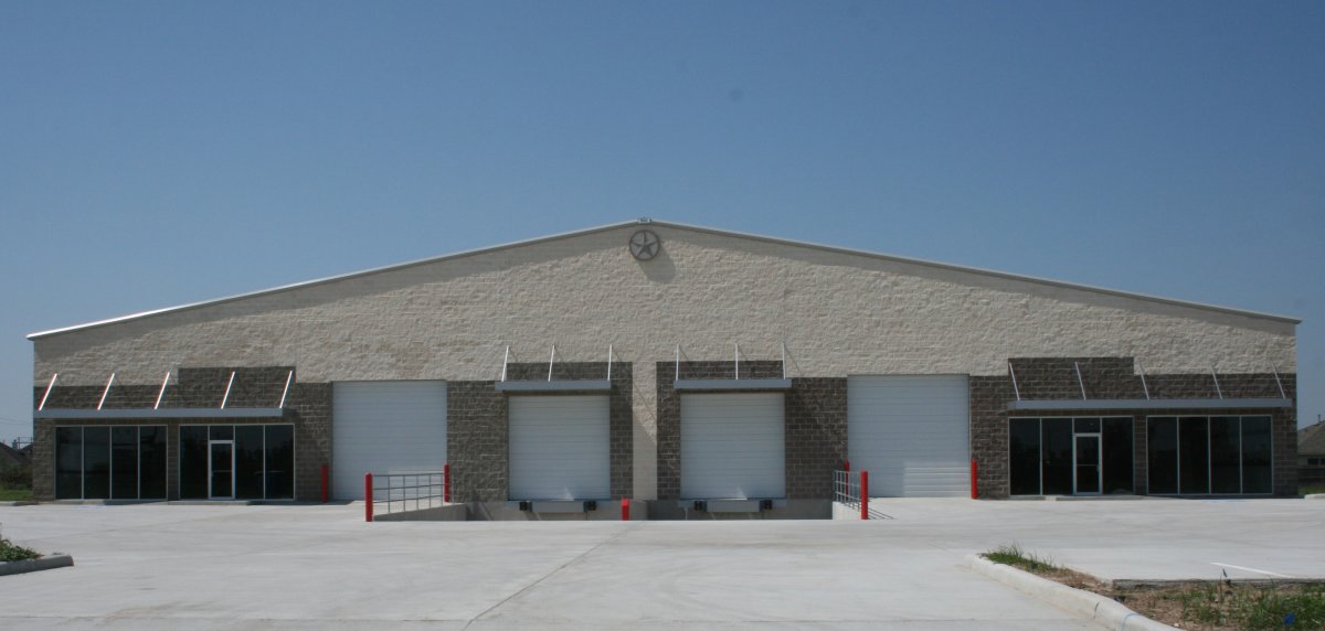 814 Summer Park Dr, Stafford, TX for lease Building Photo- Image 1 of 3