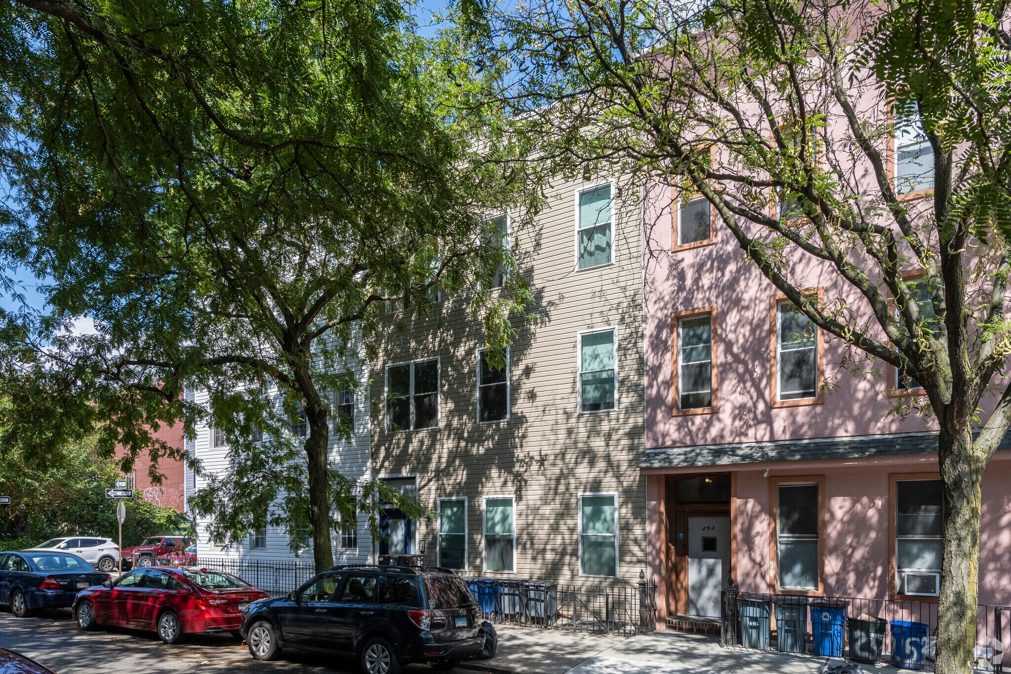 251 Powers St, Brooklyn, NY for sale Primary Photo- Image 1 of 1
