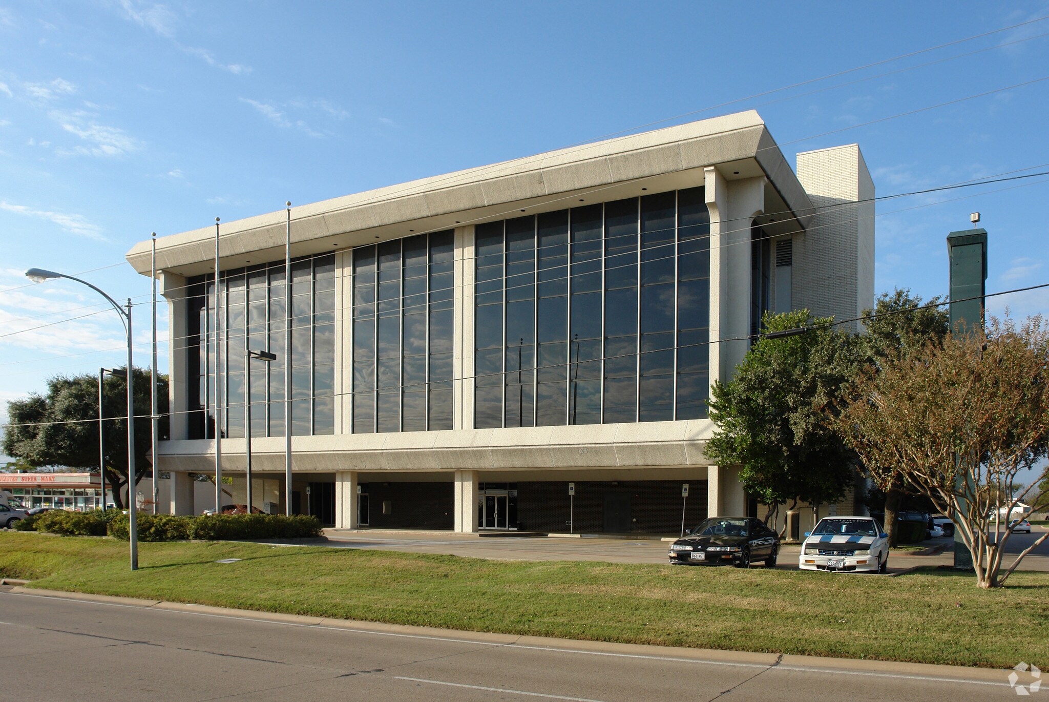 1425 N Dallas Ave, Lancaster, TX 75134 Office for Lease