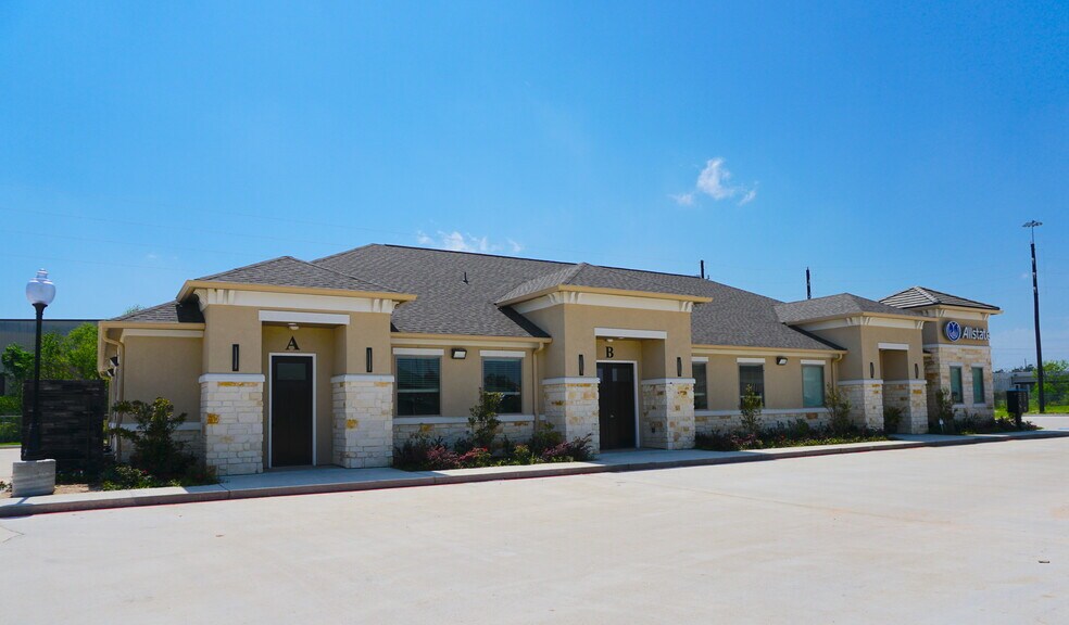 11027 Northpointe Blvd, Tomball, TX 77375