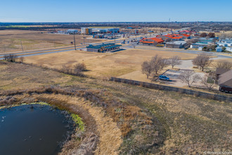 2502 NE Skyline Pl, Lawton, OK - AERIAL  map view