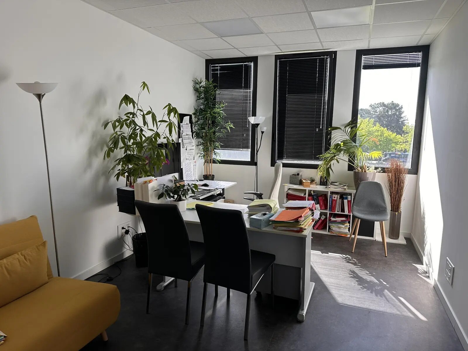 Office in Angers for sale Building Photo- Image 1 of 7